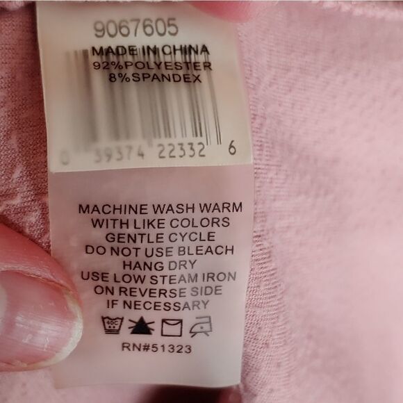 Two by Vince Camuto velour pullover top in plush pink w/ ruffle detail large - Picture 10 of 10